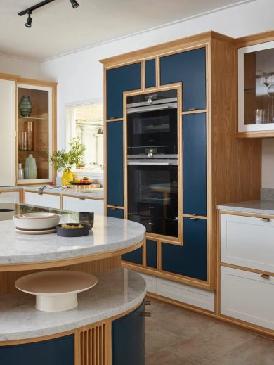 نصب کابینت‌های مدرن و کلاسیک با دقت بالا 1
